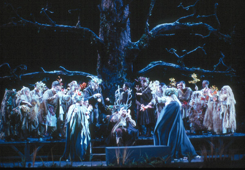 Ensemble, Falstaff, Giuseppe Verdi. San Francisco Opera, 2001-02. Photographer: Ken Friedman/San Francisco Opera.