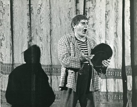 Pagliacci, Ruggero Leoncavallo. San Francisco Opera, 1964. Photographer: Carolyn Mason Jones/San Francisco Opera.