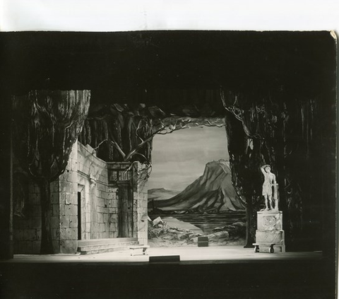 Mefistofele, Arrigo Boito. San Francisco Opera, 1952. Photographer: R. Strohmeyer/San Francisco Opera.