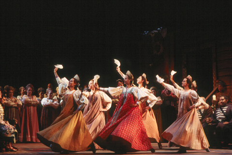 Ballet, The Tsar's Bride, Nicolai Rimsky-Korsakov. San Francisco Opera, 2000-01. Photographer: Ken Friedman/San Francisco Opera.