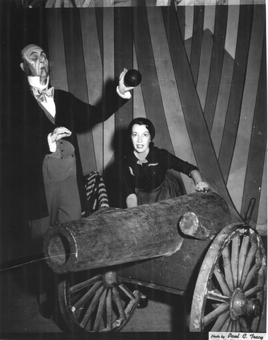 La Fille du Régiment, Gaetano Donizetti. San Francisco Opera, 1952. Photographer: Paul Tracey/San Francisco Opera.