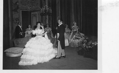 La Traviata, Giuseppe Verdi. San Francisco Opera, 1953. Photographer: Unknown/San Francisco Opera.