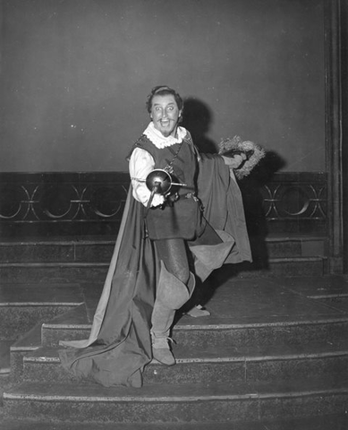 Don Giovanni, Wolfgang Amadeus Mozart. San Francisco Opera, 1953. Photographer: Paul Tracey/San Francisco Opera.