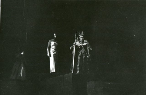 Elektra, Richard Strauss. San Francisco Opera, 1953. Photographer: Unknown/San Francisco Opera.