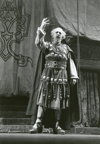 Tristan und Isolde, Richard Wagner. San Francisco Opera, 1953. Photographer: Skelton Studios/San Francisco Opera.