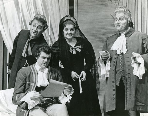 Le Nozze di Figaro, Wolfgang Amadeus Mozart. San Francisco Opera, 1961. Photographer: Carolyn Mason Jones/San Francisco Opera.