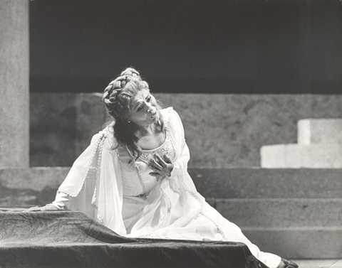 Otello, Giuseppe Verdi. San Francisco Opera, 1962. Photographer: Carolyn Mason Jones/San Francisco Opera.