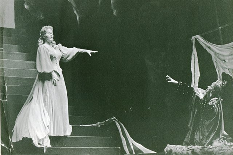 Die Frau ohne Schatten, Richard Strauss. San Francisco Opera, 1960. Photographer: Carolyn Mason Jones/San Francisco Opera.