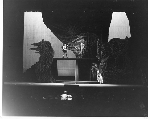 Die Frau ohne Schatten, Richard Strauss. San Francisco Opera, 1959. Photographer: Bill Cogan/San Francisco Opera.