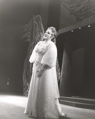 Die Frau ohne Schatten, Richard Strauss. San Francisco Opera, 1959. Photographer: Bill Cogan/San Francisco Opera.