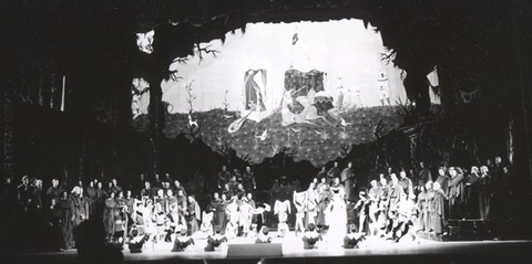 Carmina Burana, Carl Orff. San Francisco Opera, 1959. Photographer: Bill Cogan/San Francisco Opera.