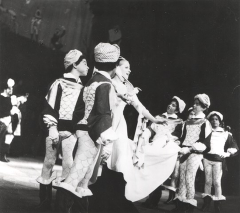 Carmina Burana, Carl Orff. San Francisco Opera, 1959. Photographer: Bill Cogan/San Francisco Opera.