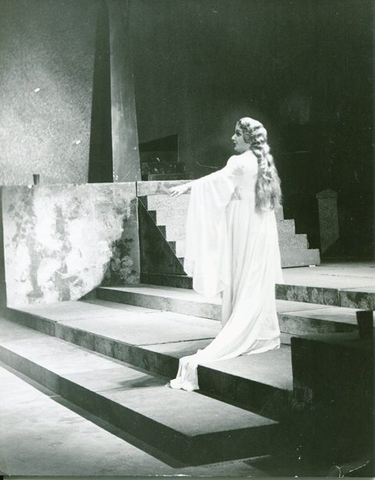 Otello, Giuseppe Verdi. San Francisco Opera, 1959. Photographer: Bill Cogan/San Francisco Opera.