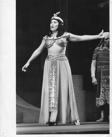 Aida, Giuseppe Verdi. San Francisco Opera, 1955. Photographer: Robert Lackenbach/San Francisco Opera.