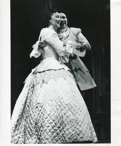 Der Rosenkavalier, Richard Strauss. San Francisco Opera, 1955. Photographer: Robert Lackenbach/San Francisco Opera.