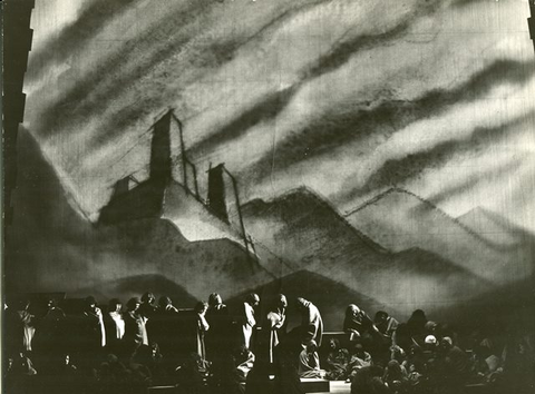 Macbeth, Giuseppe Verdi. San Francisco Opera, 1955. Photographer: Robert Lackenbach/San Francisco Opera.