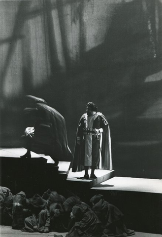 Macbeth, Giuseppe Verdi. San Francisco Opera, 1955. Photographer: Robert Lackenbach/San Francisco Opera.