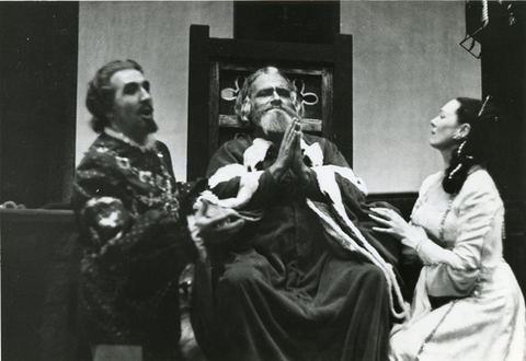 Simon Boccanegra, Giuseppe Verdi. San Francisco Opera, 1956. Photographer: Robert Lackenbach/San Francisco Opera.