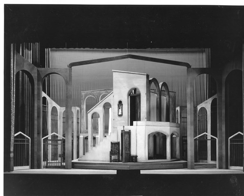 Dialogues des Carmélites, Francis Poulenc. San Francisco Opera, 1957. Photographer: Robert Lackenbach/San Francisco Opera.