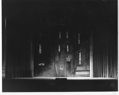 Dialogues des Carmélites, Francis Poulenc. San Francisco Opera, 1957. Photographer: Robert Lackenbach/San Francisco Opera.