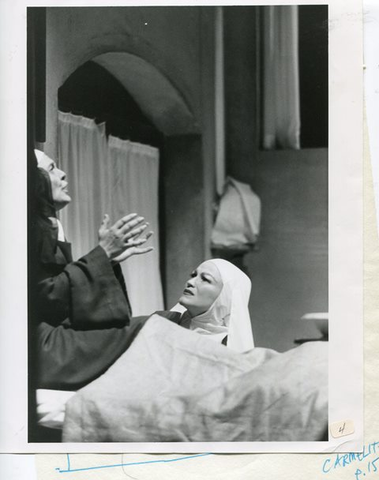 Dialogues des Carmélites, Francis Poulenc. San Francisco Opera, 1957. Photographer: Robert Lackenbach/San Francisco Opera.