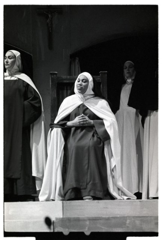 Dialogues des Carmélites, Francis Poulenc. San Francisco Opera, 1957. Photographer: Robert Lackenbach/San Francisco Opera.