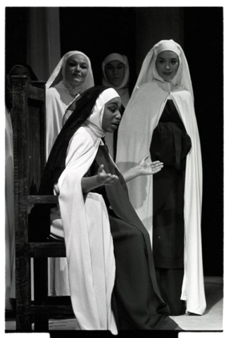 Dialogues des Carmélites, Francis Poulenc. San Francisco Opera, 1957. Photographer: Robert Lackenbach/San Francisco Opera.