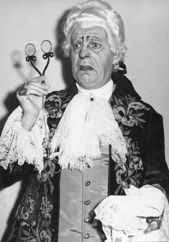 Der Rosenkavalier, Richard Strauss. San Francisco Opera, 1957. Photographer: Maria Jeanette/San Francisco Opera.