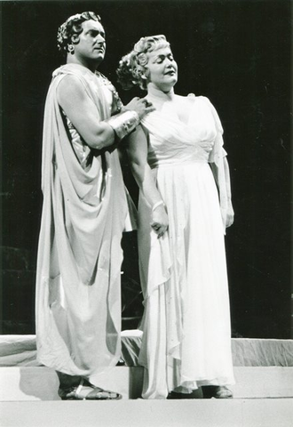 Ariadne auf Naxos, Richard Strauss. San Francisco Opera, 1957. Photographer: Robert Lackenbach/San Francisco Opera.