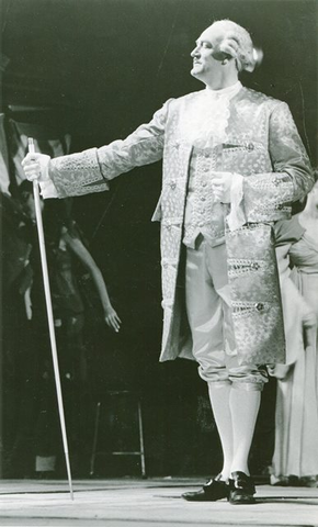 Ariadne auf Naxos, Richard Strauss. San Francisco Opera, 1957. Photographer: Robert Lackenbach/San Francisco Opera.