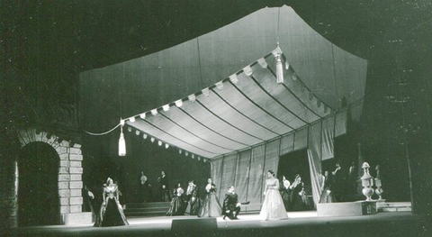 Don Carlo, Giuseppe Verdi. San Francisco Opera, 1958. Photographer: Bill Cogan/San Francisco Opera.