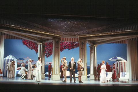 Alexandra Deshorties (Fiordiligi), Hanno Mϋller-Brachmann (Guglielmo), Richard Stilwell (Don Alfonso), Paul Groves (Ferrando), Claudia Mahnke (Dorabella), Chorus, Così fan tutte, Wolfgang Amadeus Mozart. San Francisco Opera, 2004-05. Photographer: Ken Friedman/San Francisco Opera.