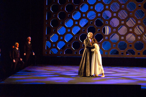 Philip Skinner (Marchese di Calatrava), Andrea Gruber (Leonora), Supernumeraries, La Forza del Destino, Giuseppe Verdi. San Francisco Opera, 2005-06. Photographer: Terrence McCarthy/San Francisco Opera.