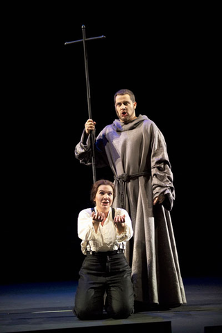 Andrea Gruber (Leonora), Orlin Anastassov (Padre Guardiano), La Forza del Destino, Giuseppe Verdi. San Francisco Opera, 2005-06. Photographer: Terrence McCarthy/San Francisco Opera.