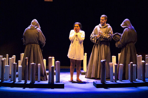 Andrea Gruber (Leonora), Orlin Anastassov (Padre Guardiano), Supernumeraries, La Forza del Destino, Giuseppe Verdi. San Francisco Opera, 2005-06. Photographer: Terrence McCarthy/San Francisco Opera.