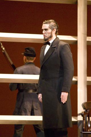 Jeremy Galyon (Abraham Lincoln), Appomattox, Philip Glass. San Francisco Opera, 2007-08. Photographer: Terrence McCarthy/San Francisco Opera.