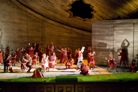 Chorus, Supernumeraries, Macbeth, Giuseppe Verdi. San Francisco Opera, 2007-08. Photographer: Terrence McCarthy/San Francisco Opera.