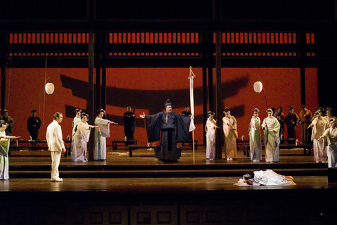 Brandon Jovanovich (Pinkerton), Raymond Aceto (The Bonze), Patricia Racette (Cio-Cio-San), Chorus, Madama Butterfly, Giacomo Puccini. San Francisco Opera, 2007-08. Photographer: Terrence McCarthy/San Francisco Opera.