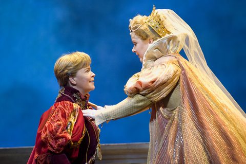 Susan Graham (Ariodante), Ruth Ann Swenson (Ginevra), Ariodante, George Frideric Handel. San Francisco Opera, 2007-08. Photographer: Terrence McCarthy/San Francisco Opera.