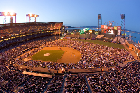 Simulcast, June 20, 2008 broadcast to San Francisco's AT&T Park for a crowd of 23,000, Lucia di Lammermoor, Gaetano Donizetti. San Francisco Opera, 2007-08. Photographer: John Lee/San Francisco Opera.