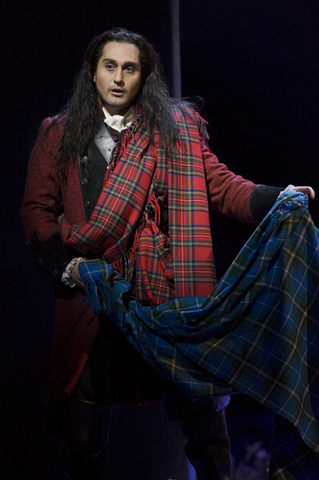 Giuseppe Filianoti (Edgardo), Lucia di Lammermoor, Gaetano Donizetti. San Francisco Opera, 2007-08. Photographer: Terrence McCarthy/San Francisco Opera.