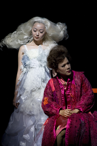 Qian Yi (Precious Auntie), Ning Liang (LuLing Liu Young ), The Bonesetter's Daughter, Stewart Wallace. San Francisco Opera, 2008-09. Photographer: Terrence McCarthy/San Francisco Opera.