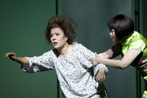 Ning Liang (LuLing Liu Young), Zheg Cao (Ruth Young Kamen), The Bonesetter's Daughter, Stewart Wallace. San Francisco Opera, 2008-09. Photographer: Terrence McCarthy/San Francisco Opera.