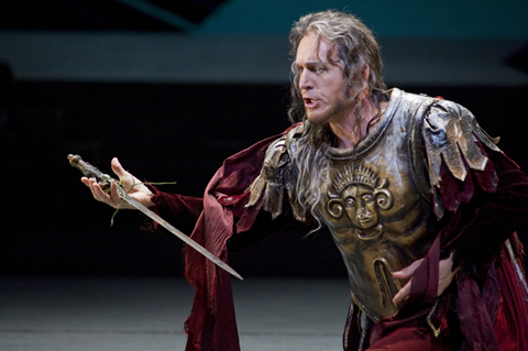 Kurt Streit (Idomeneo), Idomeneo, Wolfgang Amadeus Mozart. San Francisco Opera, 2008-09. Photographer: Terrence McCarthy/San Francisco.