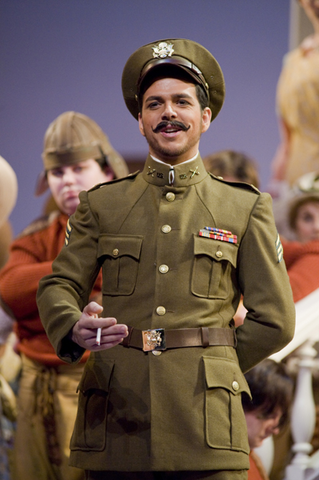 Giorgio Caoduro (Belcore), Chorus, L'Elisir d'Amore, Gaetano Donizetti. San Francisco Opera, 2008-09. Photographer: Terrence McCarthy/San Francisco Opera.