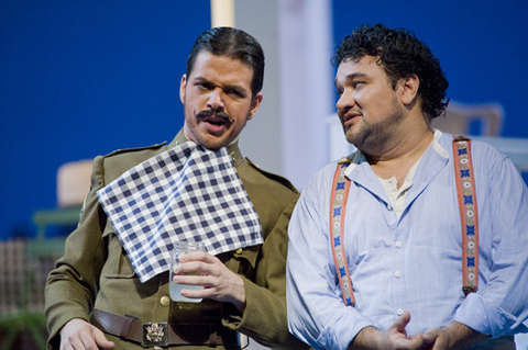 Giorgio Caoduro (Belcore), Ramón Vargas (Nemorino), L'Elisir d'Amore, Gaetano Donizetti. San Francisco Opera, 2008-09. Photographer: Terrence McCarthy/San Francisco Opera.