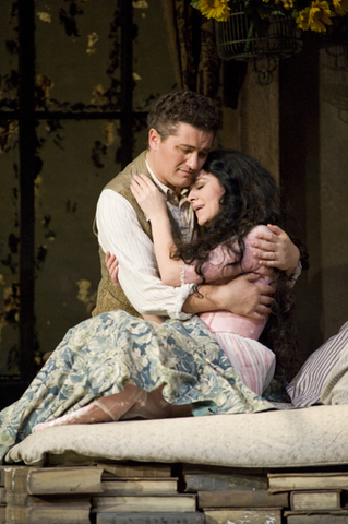 Piotr Beczala (Rodolfo), Angela Gheorghiu (Mimì), La Bohème, Giacomo Puccini. San Francisco Opera, 2008-09. Photographer: Terrence McCarthy/San Francisco Opera.