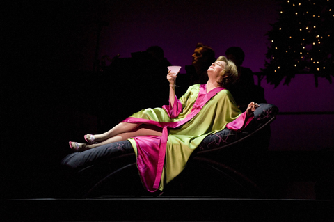 Frederica von Stade (Madeline Mitchell), Three Decembers, Jake Heggie. San Francisco Opera, 2008-09. Photographer: Kristen Loken/San Francisco Opera.