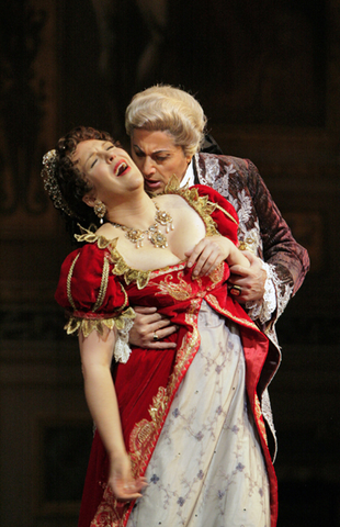 Adrianne Pieczonka (Tosca), Lado Ataneli (Baron Scarpia), Tosca, Giacomo Puccini. San Francisco Opera, 2008-09. Photographer: Cory Weaver/San Francisco Opera.