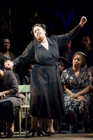 Karen Slack (Serena), Porgy and Bess, The Gershwins. San Francisco Opera, 2008-09. Photographer: Terrence McCarthy/San Francisco Opera.